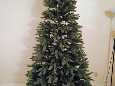 Like New Christmas Tree