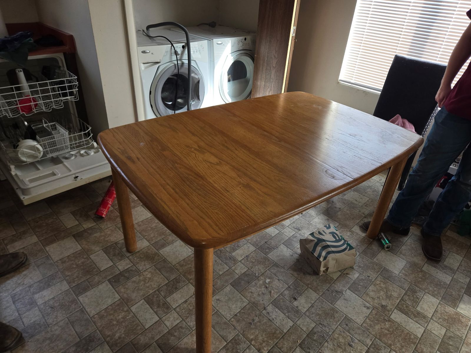 Dining Table with 2 additional inserts