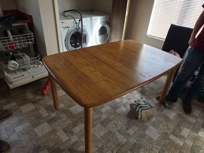 Dining Table with 2 additional inserts