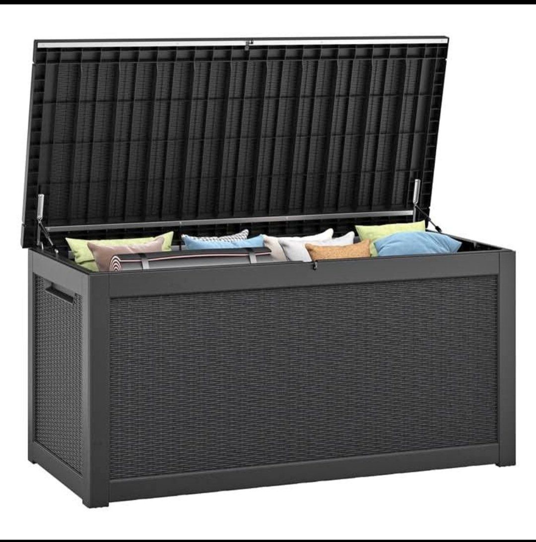 260 Gallon Patio Deck Storage Box – New in Box #444