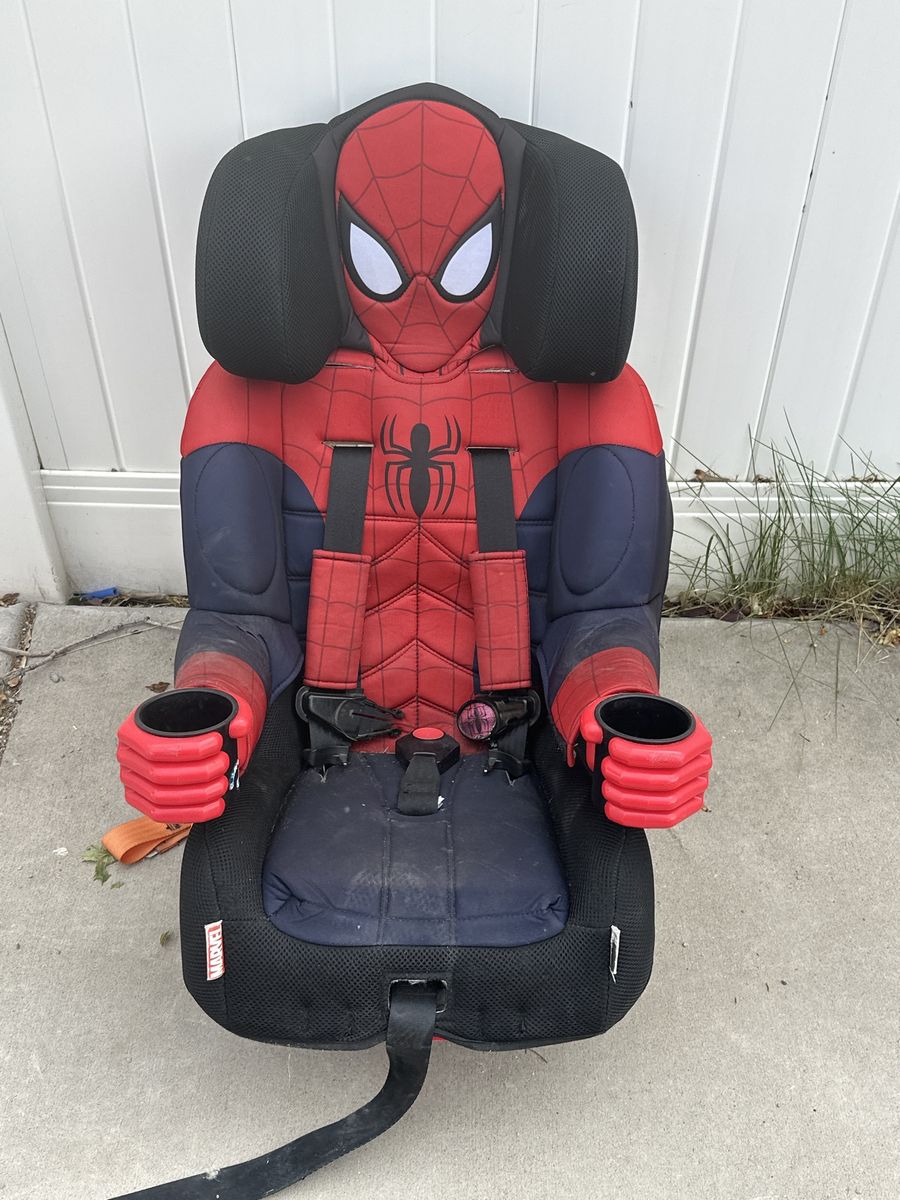 Spider-Man Convertible Car Seat ( NOT FOR RENT) this is for SALE!