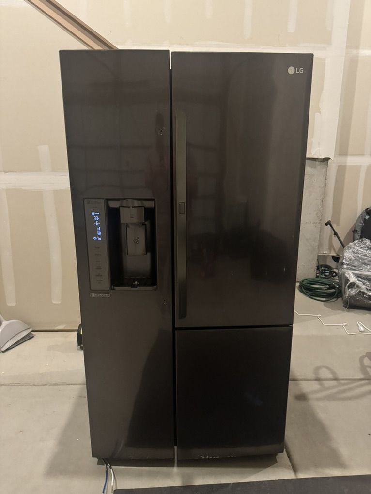 LG Refrigerator