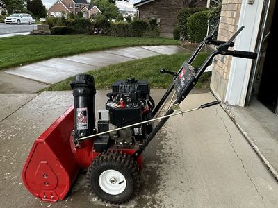 Toro Power Throw 622 Gas Snow Blower with electric start