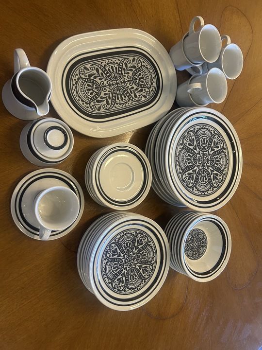 Mid Century Modern 42 Piece Noritake Dish Set: Brand New
