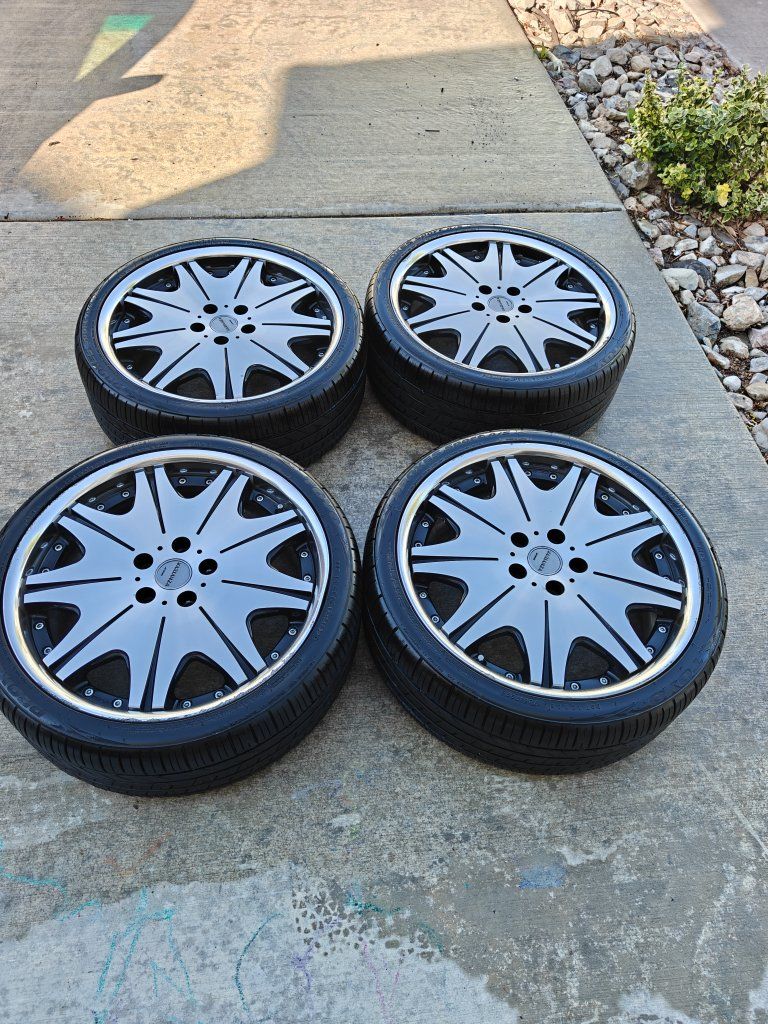 Work 19" JDM Wheels & Toyo Proxies Tires