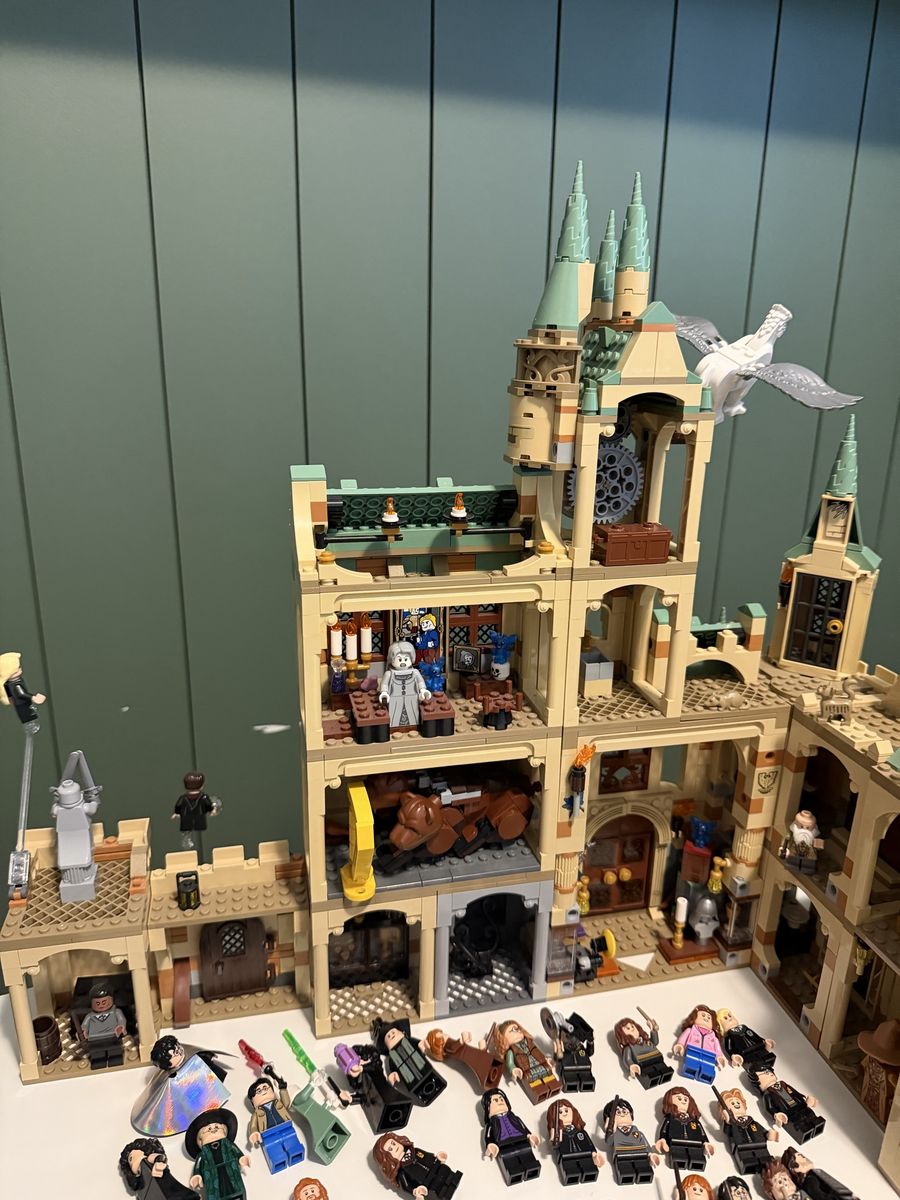 Main image 5