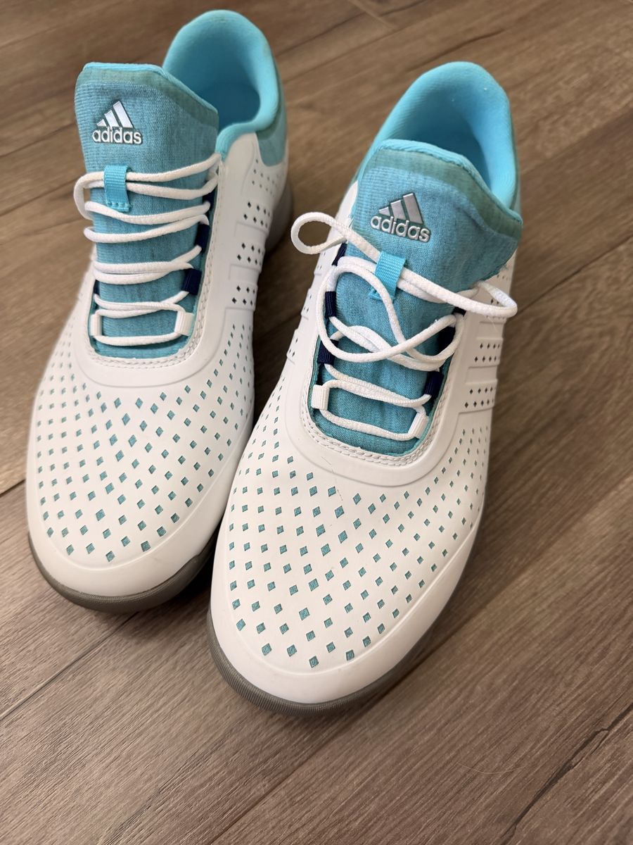 Women’s Golf Shoes