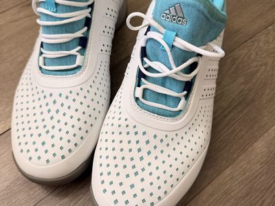Women’s Golf Shoes