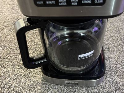#+ Coffee Maker Bella PRO - 12-Cup Programmable - Stainless Steel Model CM9428AB-UL