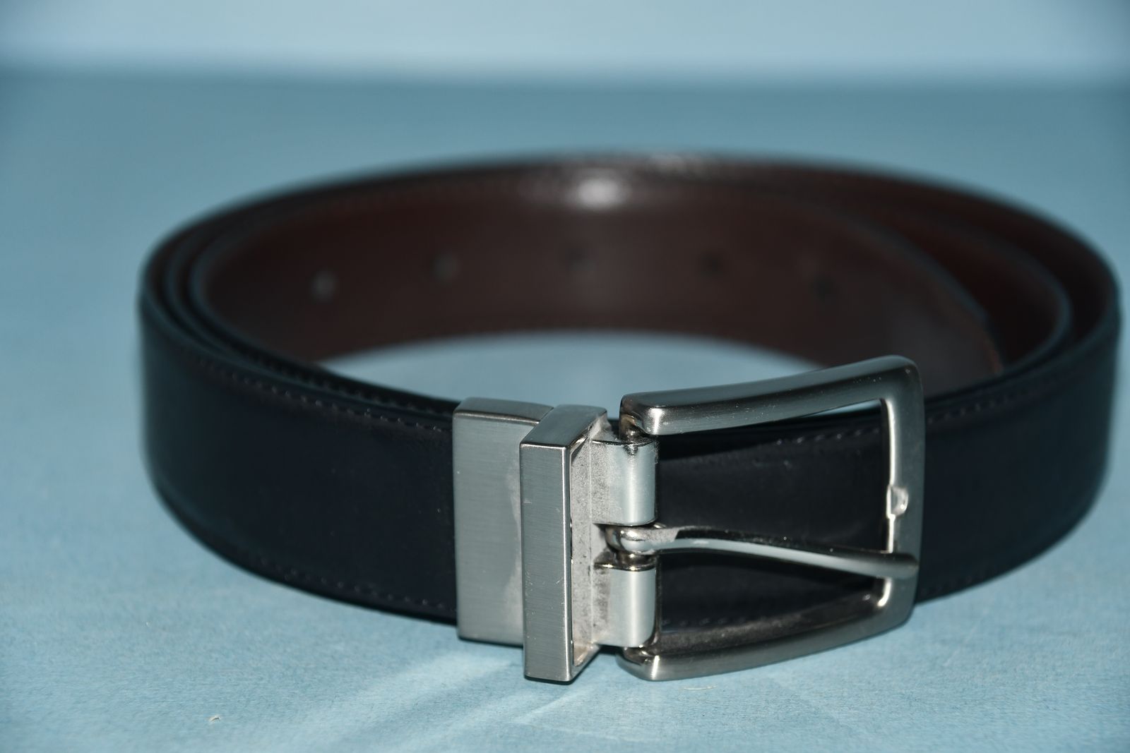 MEN'S REVERSIBLE BLACK or BLACK BELT ~ SIZE 44 ~ SWIVEL BUCKLE ~ BELT WIDTH 1"