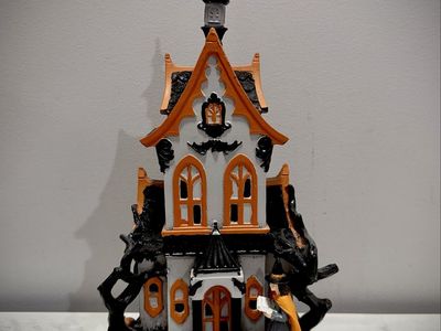 Halloween HallowHome LED Lighted Halloween Haunted House Decor Witch Figurine