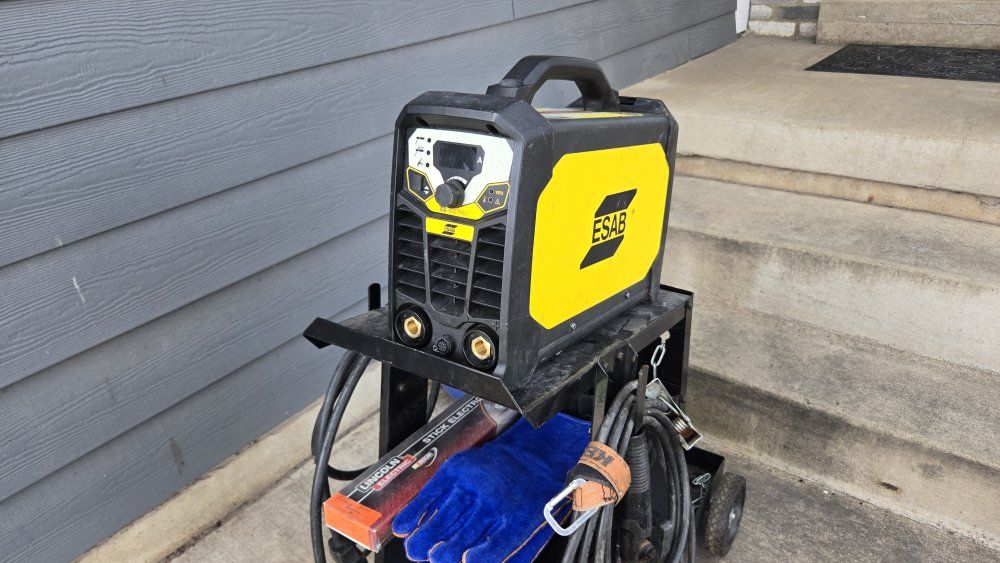 ESAB 180i Pro Welder w/ Welding Cart Weld Rods