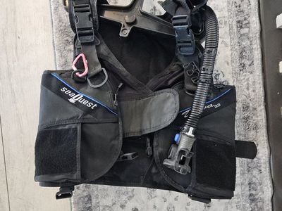 SeaQuest Diva QD Women's Scuba Diving BCD, Black, Size SM (Small)