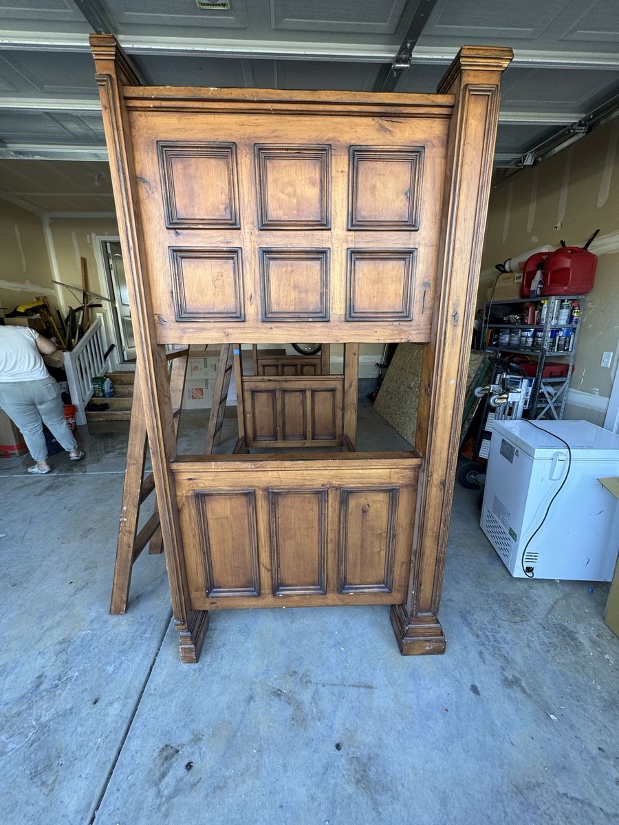 Main image 5