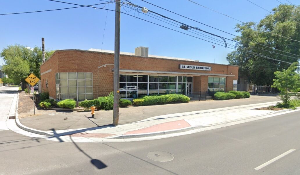 Flex/ Showroom with Yard in Salt Lake City