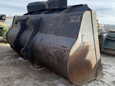 CAT Loader Bucket (100 inch wide) Stock #2601026