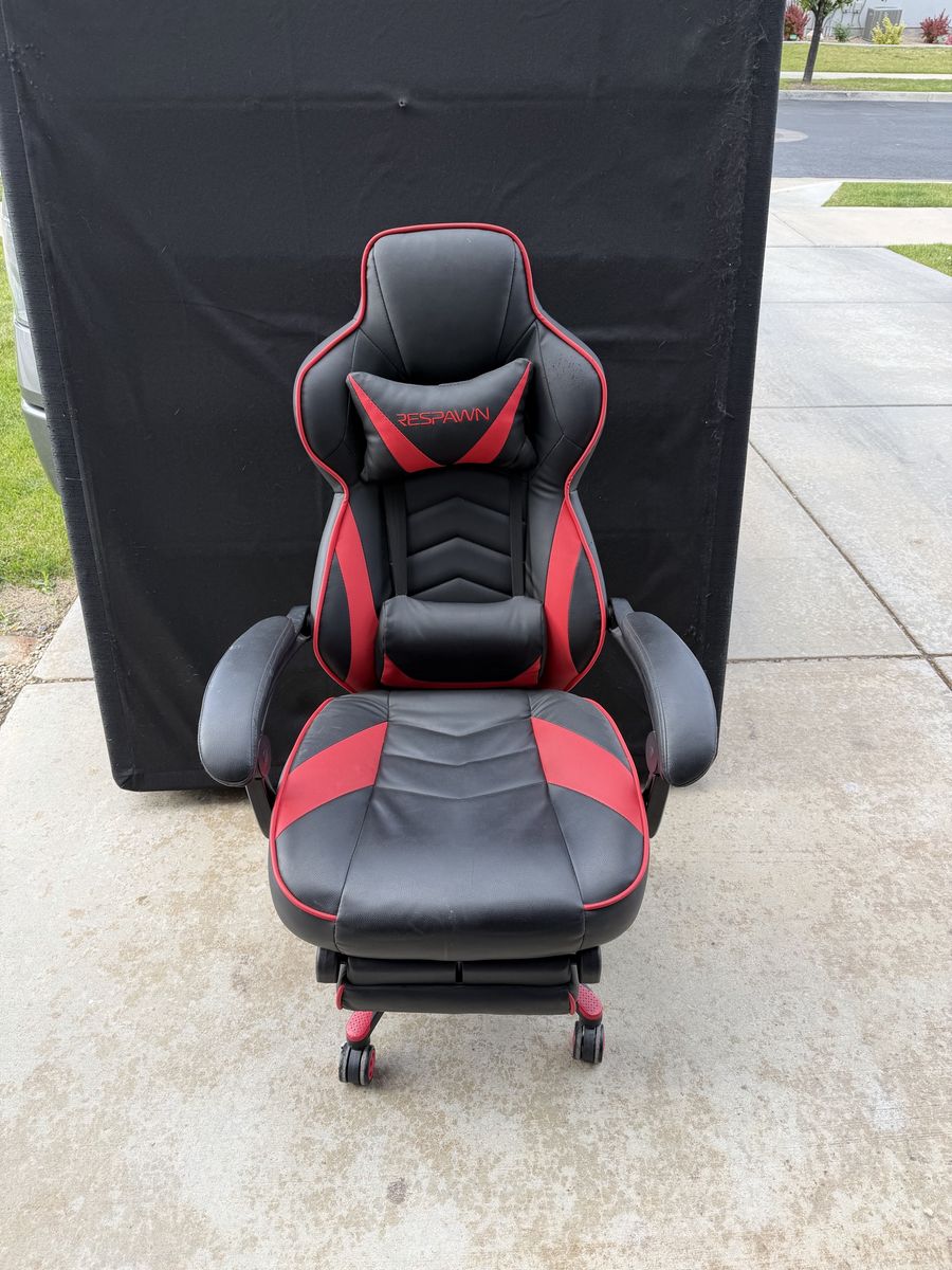 Gaming chair