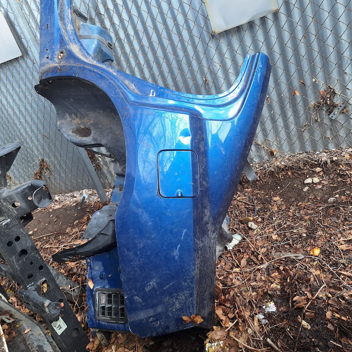 06-10 CHARGER lh quarter panel