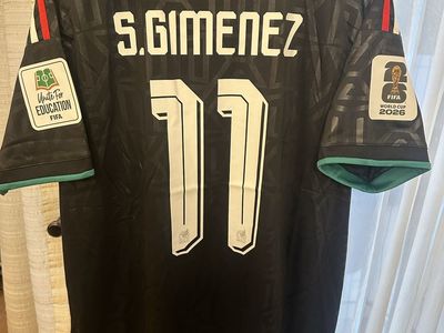 Adidas Mexico S. Gimenez #11 FIFA World Cup 2026 Black Soccer Jersey Size L