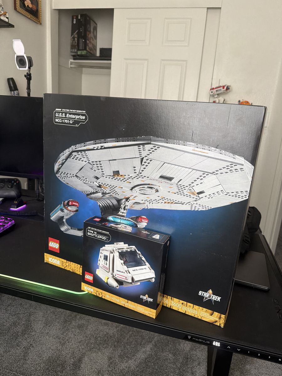 LEGO USS Enterprise (10356) AND Gift with Purchase Type 15 Shuttlepod (40768)