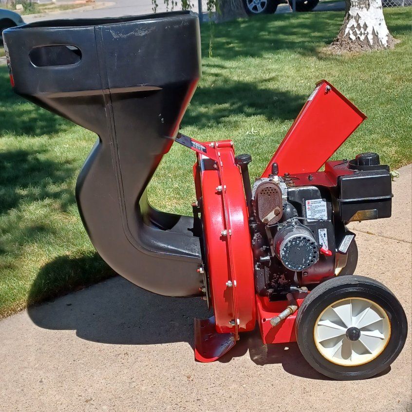 MTD Chipper Shreader