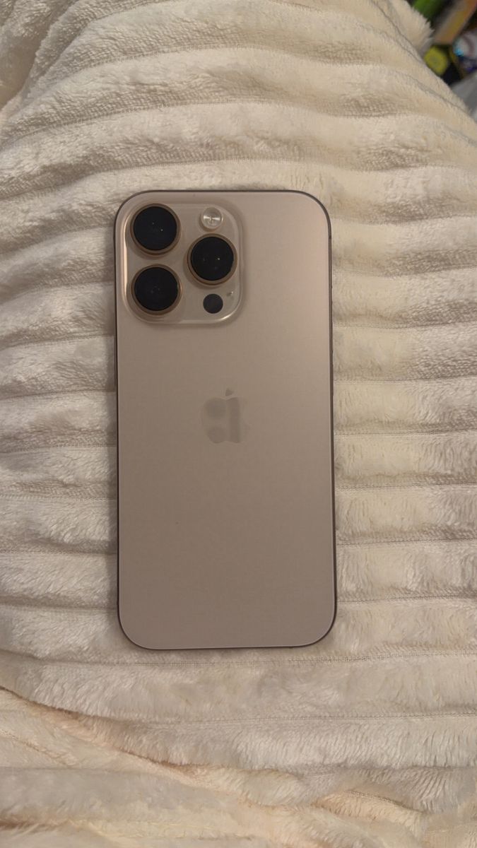 Apple iPhone 16 pro - Unlocked, Desert Titanium, Triple Camera System