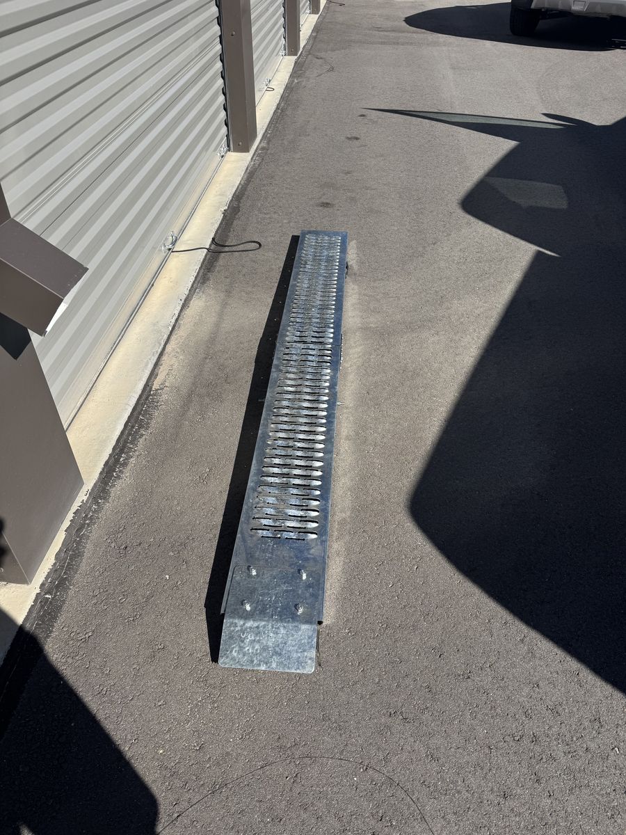 Folding Motorcycle loading ramp