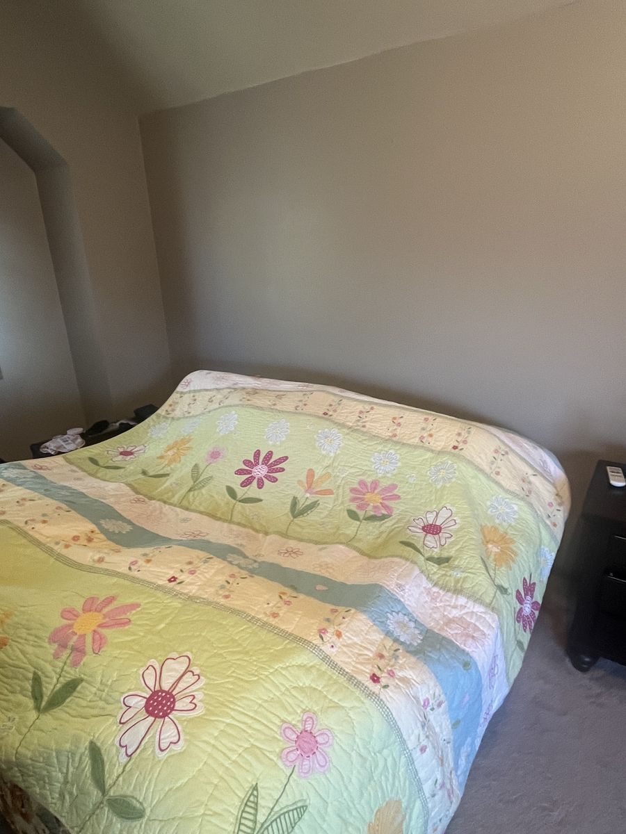 Pottery Barn Girls Quilt/bedspread