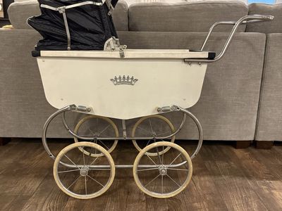Vintage Wear-Ever Doll Carriage Stroller White and Navy with Crown