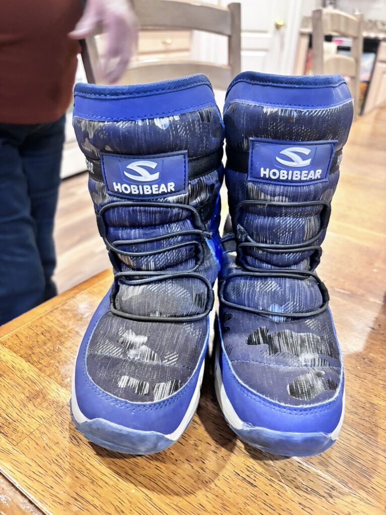 Snow Boots