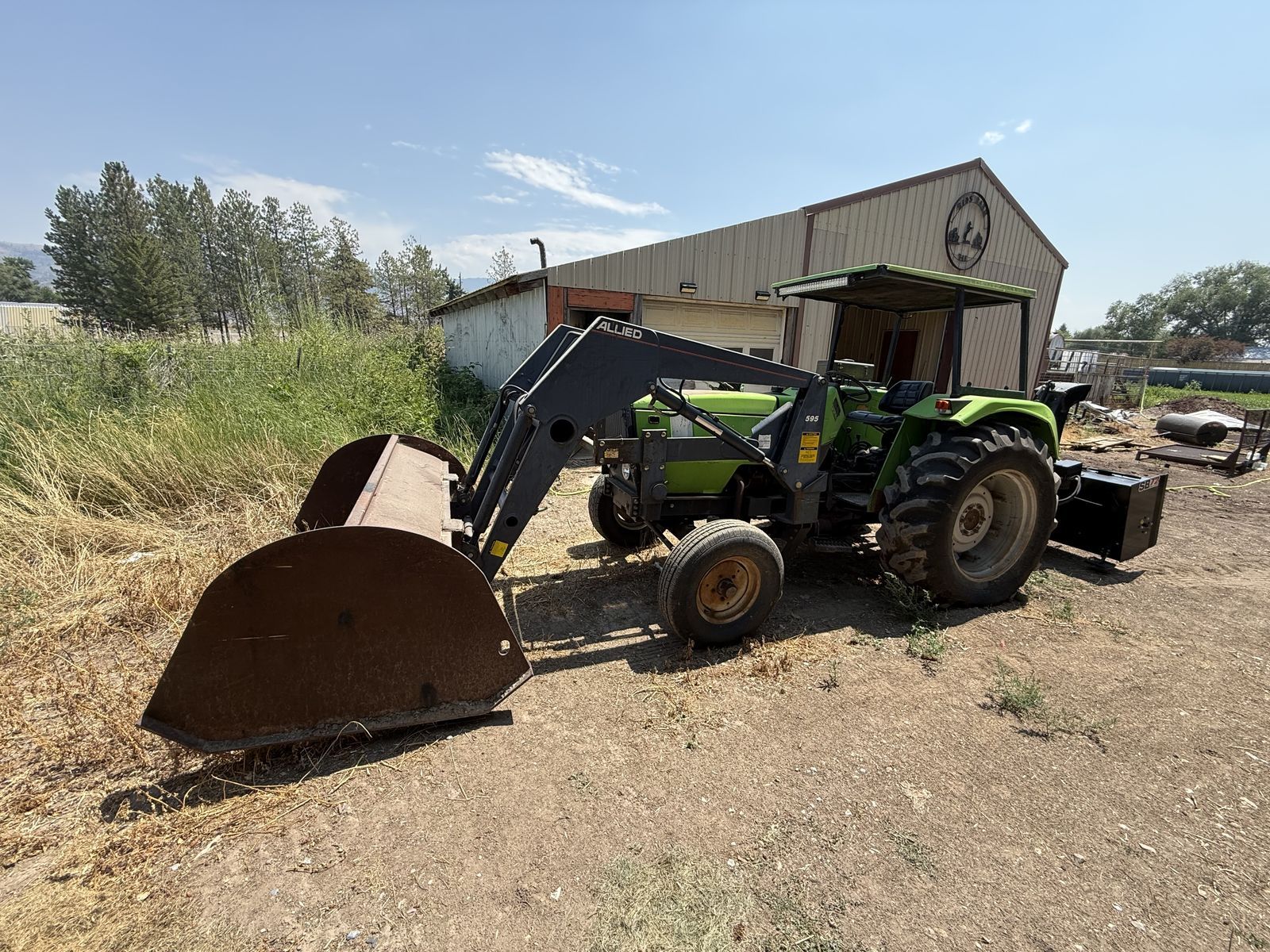 Deutz-Fahr DX 3.50 Tractor w/ Loader 60hp