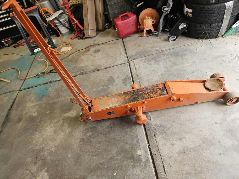 10 ton FLOOR JACK