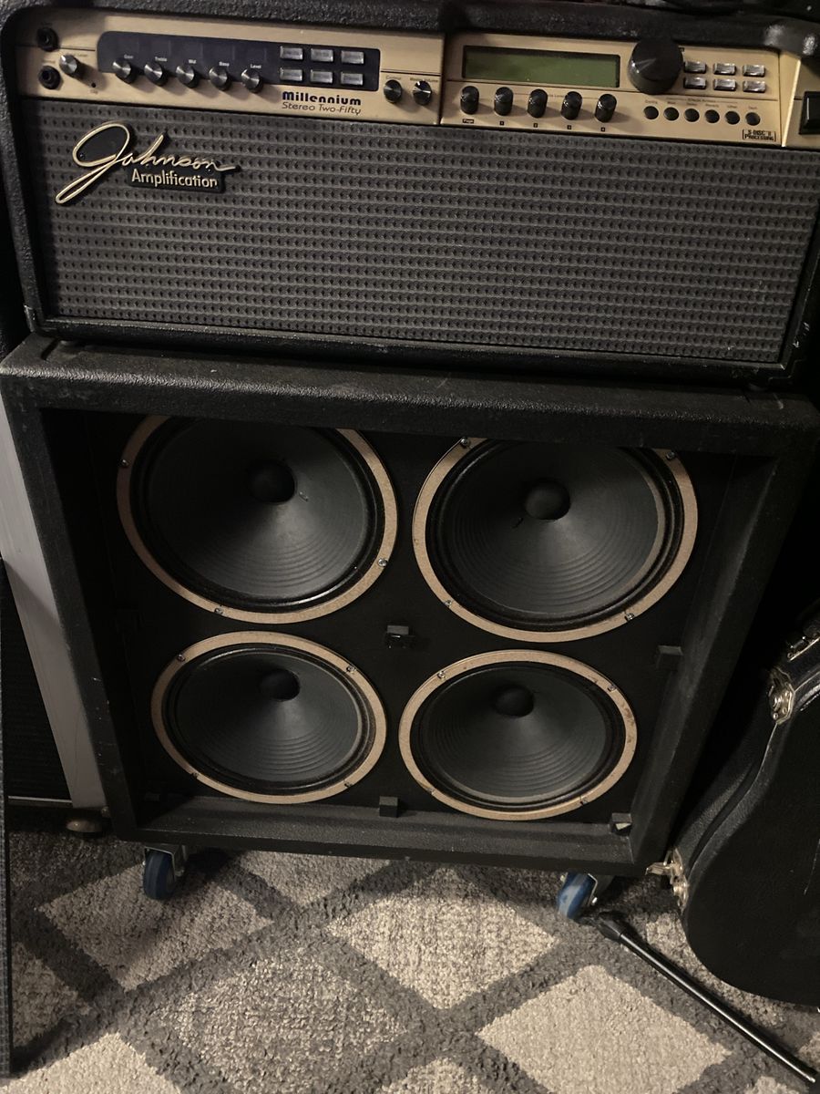 Johnson Half Stack