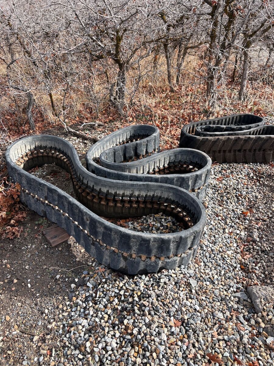 3 Bobcat 331 excavator tracks 300x80x52.5