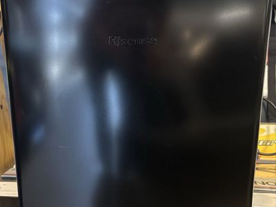 Mini black fridge-like new!
