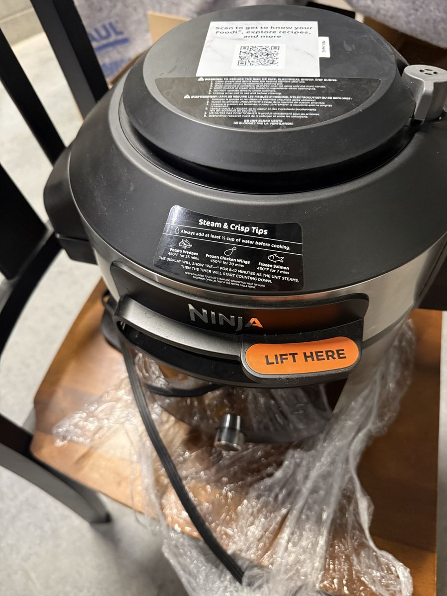 Ninja Pressure Cooker/Air Fryer