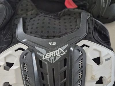 Leatt 4.5 Body Protector Protective Jacket Black White Size M