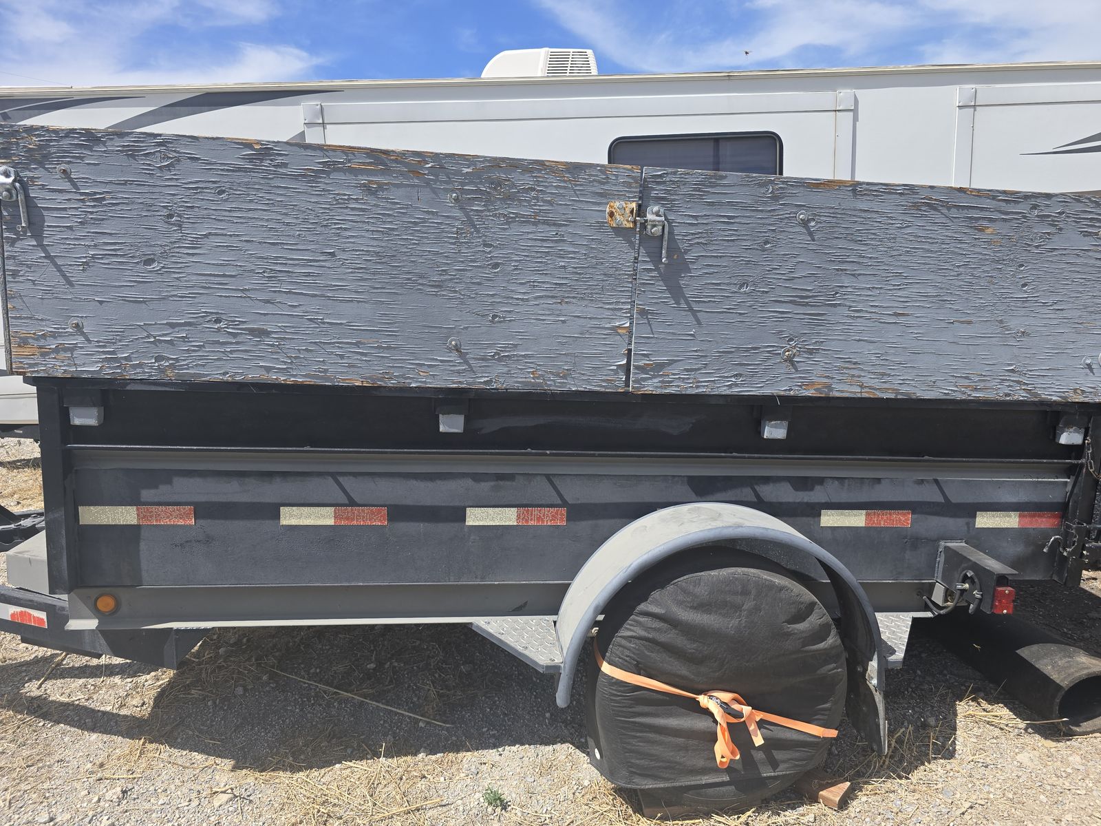 1998 a big tex dump trailer