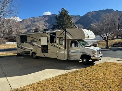 2015 Coachmen Leprechaun 319QB – Excellent Condition – Low Miles – Many Upgrades