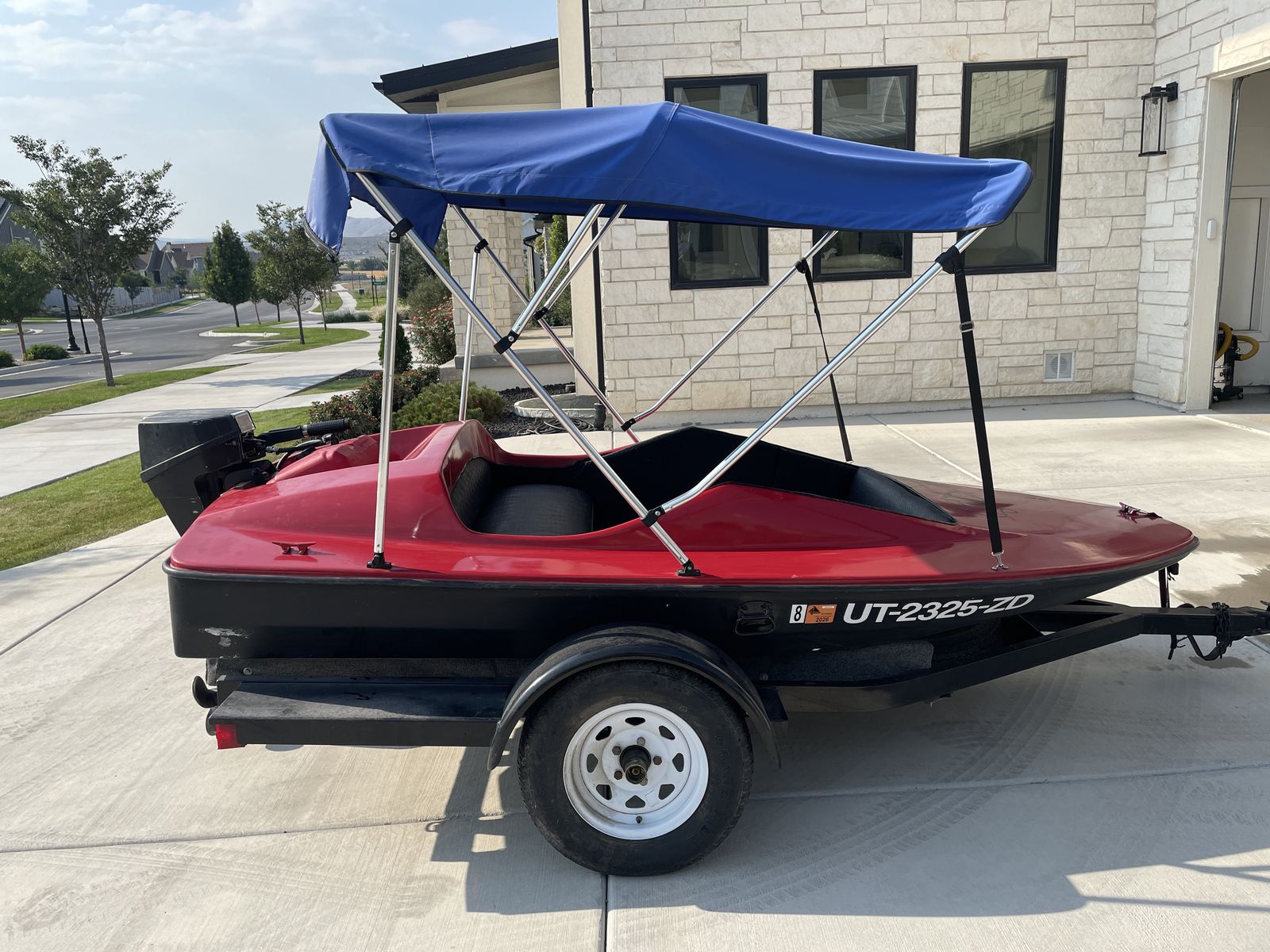 Mini Red and Black Motorboat/Fishing Boat with Trailer and Bimini Top