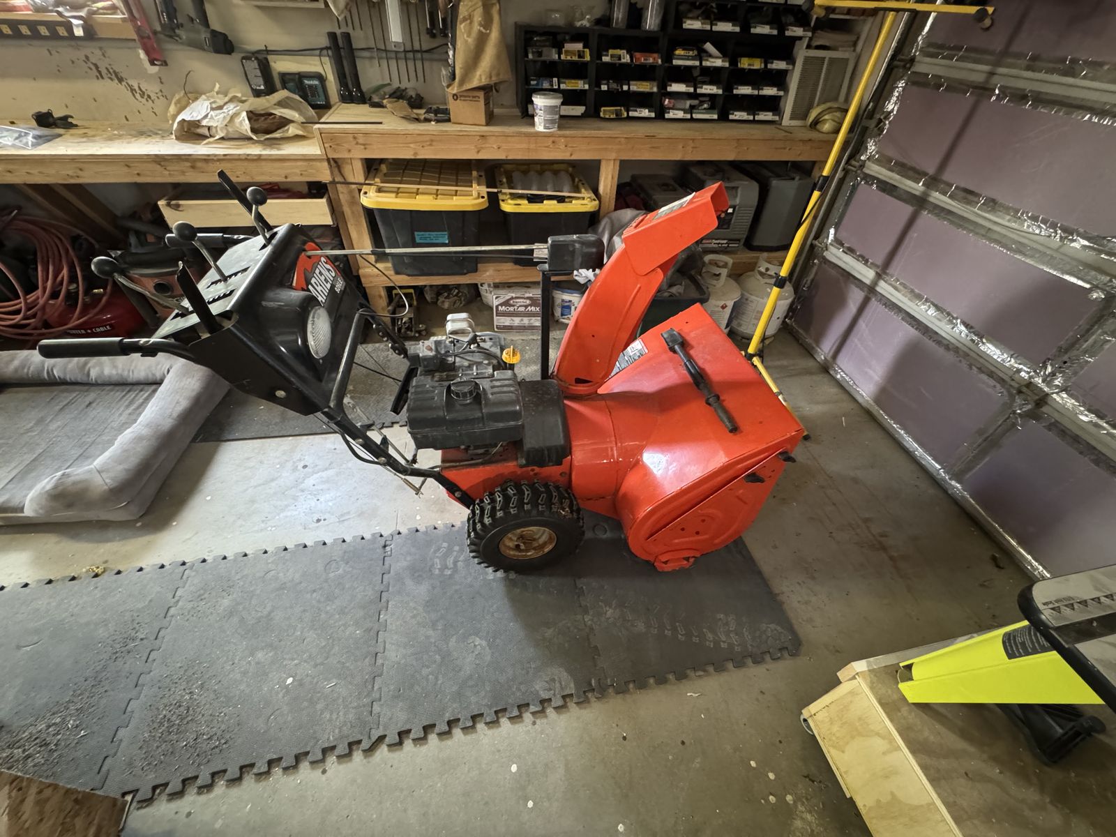 Ariens 9HP 26 inch Snow Blower