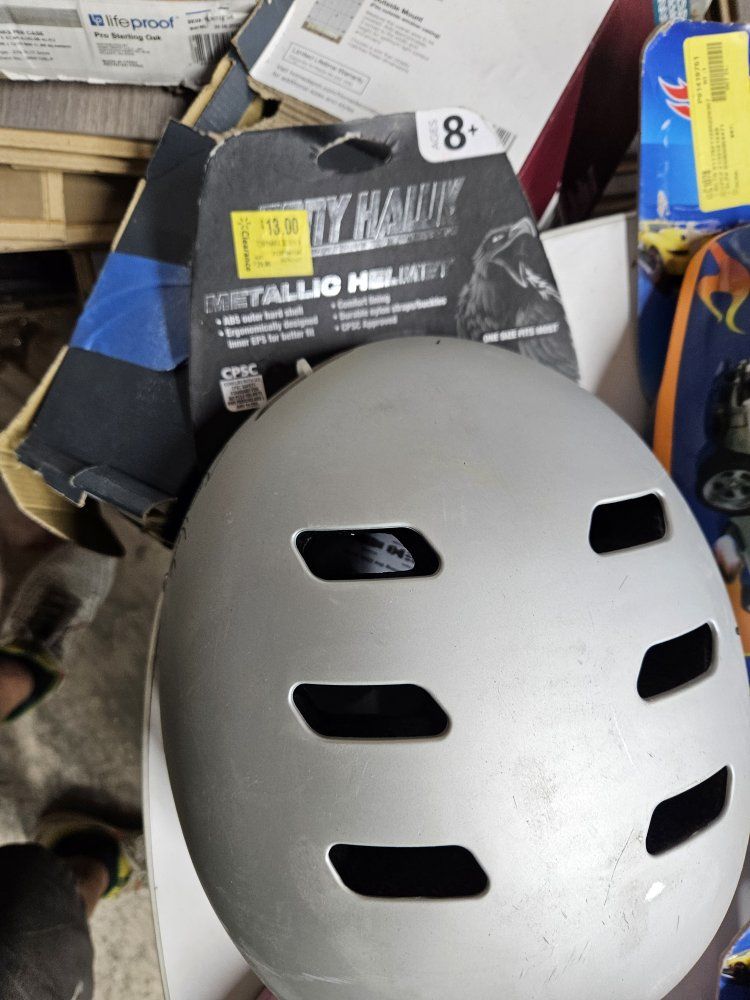 Tony Hawk Metallika Youth Bike Helmet 8+ Metallic Silver One Size Fits Most CPSC Approved