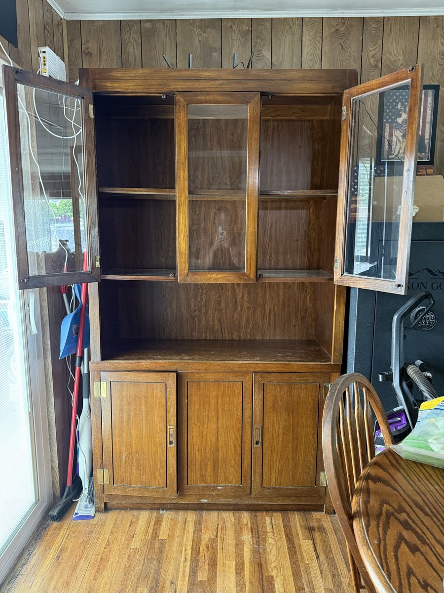 Main image 3