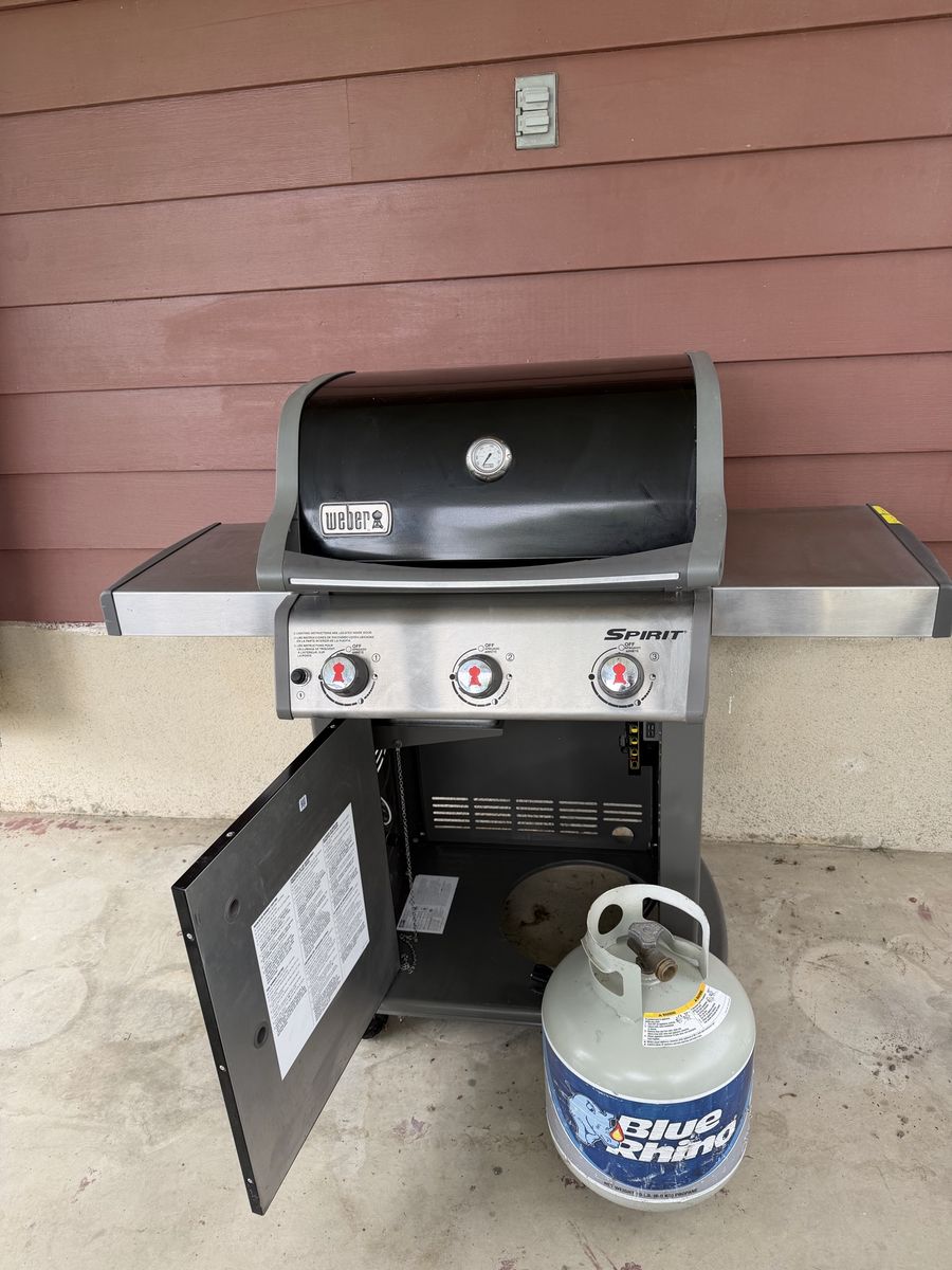Weber Spirit Propane Bar B Q