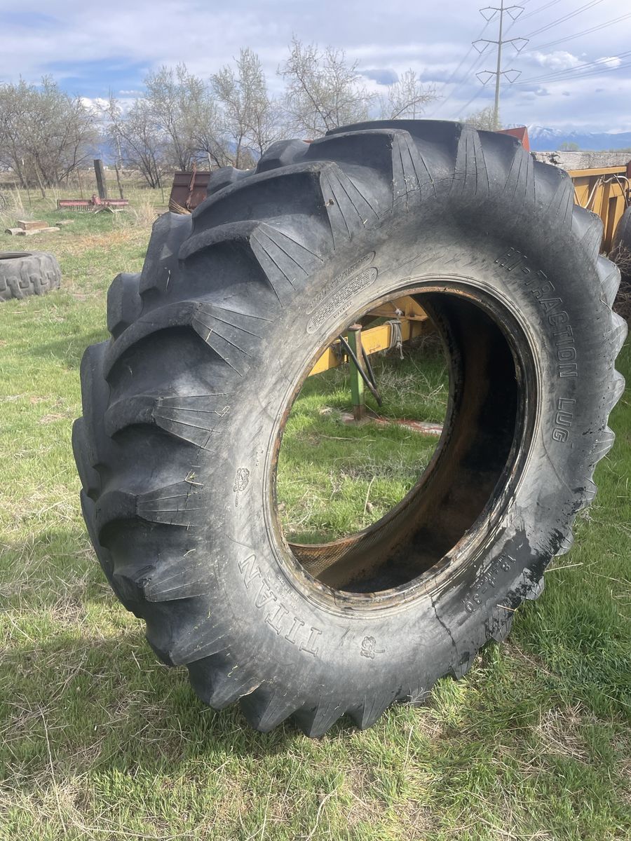 18.4-30 Tire