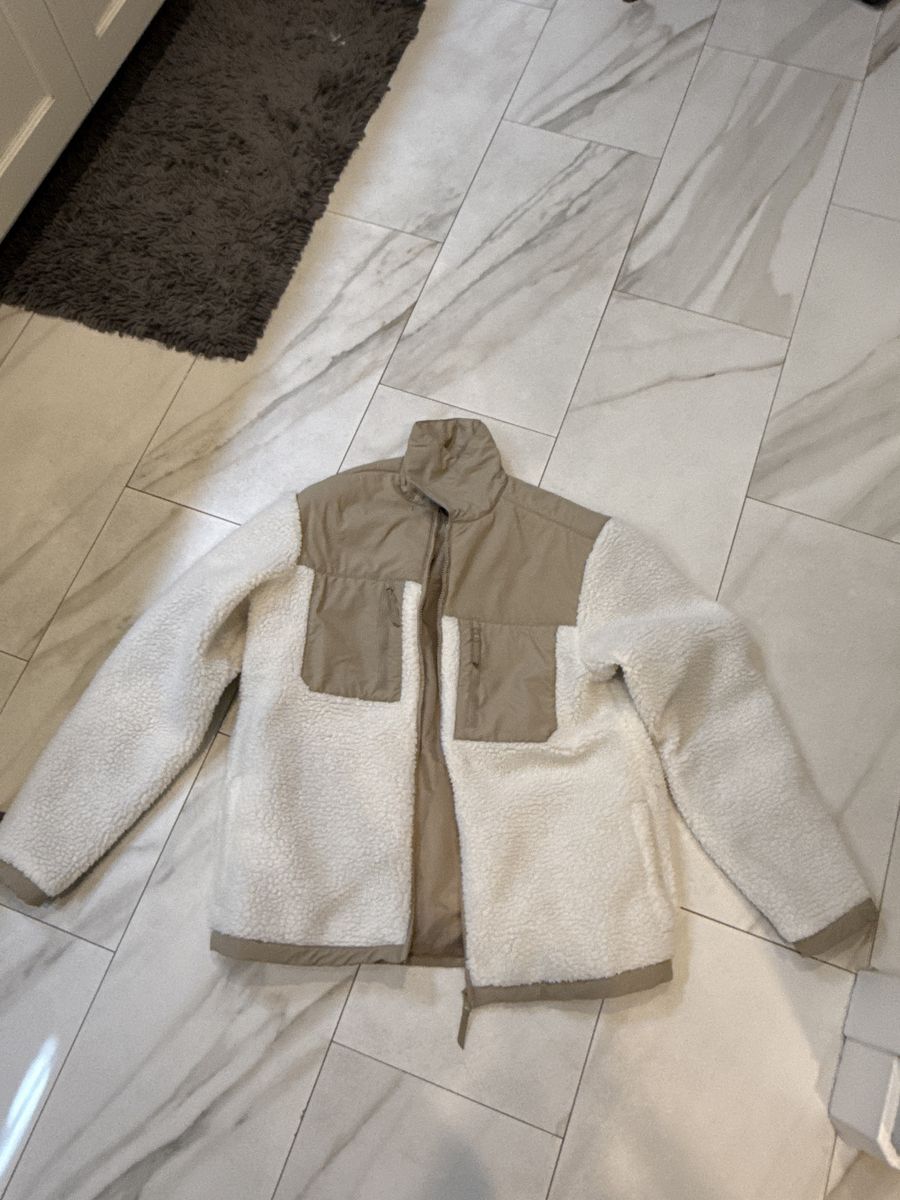 H&M size Medium regular fit coat