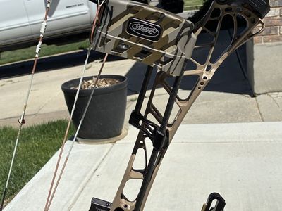 Mathews lift 33