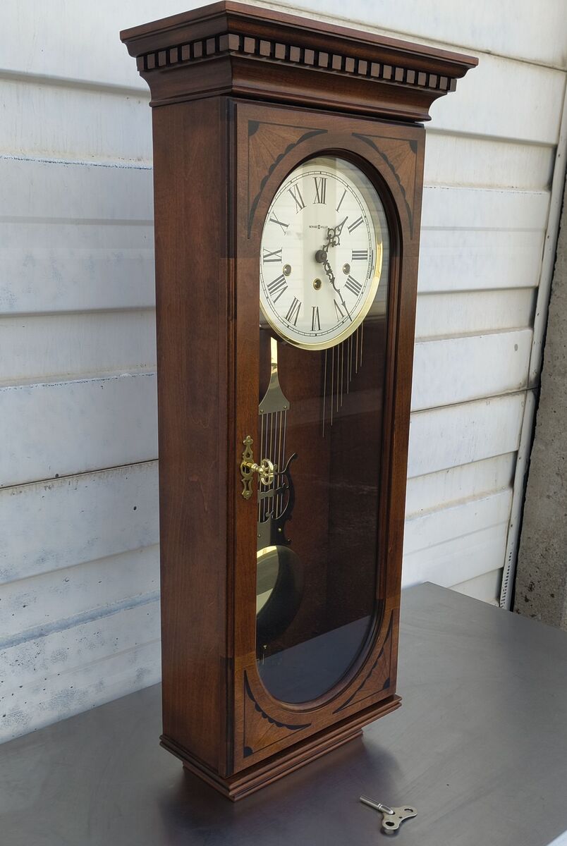 BEAUTIFUL HOWARD MILLER WALL CLOCK