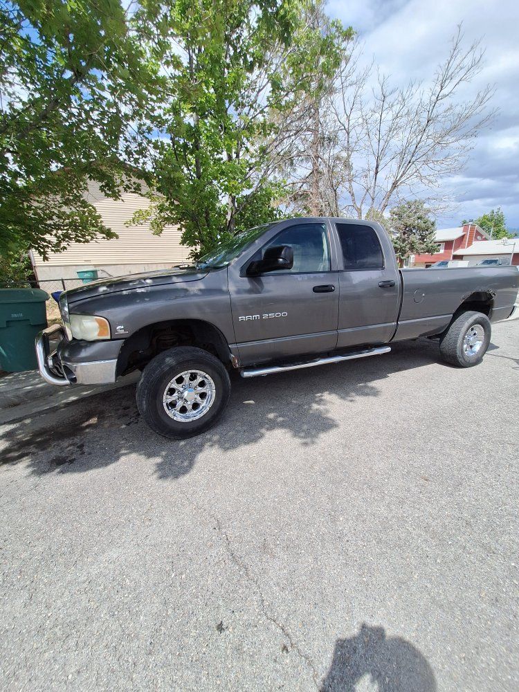 2003 Dodge Ram 2500 SLT