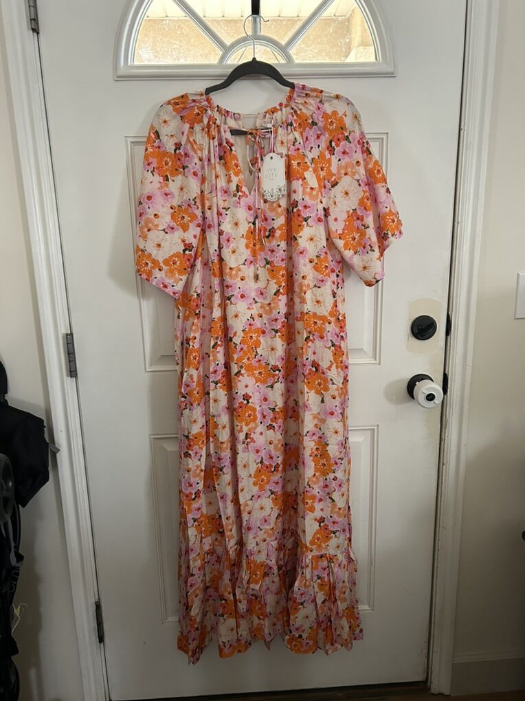 Ivy City Co. Haven Floral Dress NWT
